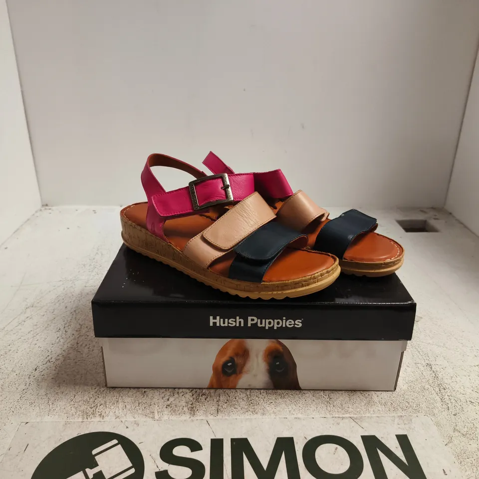 HUSH PUPPIES ELIANA SANDAL – WOMEN'S UK 7 (US 9) – MULTICOLOR STRAPS