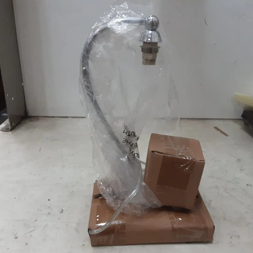 BOXED SEATTLE 1LT TABLE LAMP POLISHED CHOME FINISHED CLEAR & FROSTED GLASS SHADE  