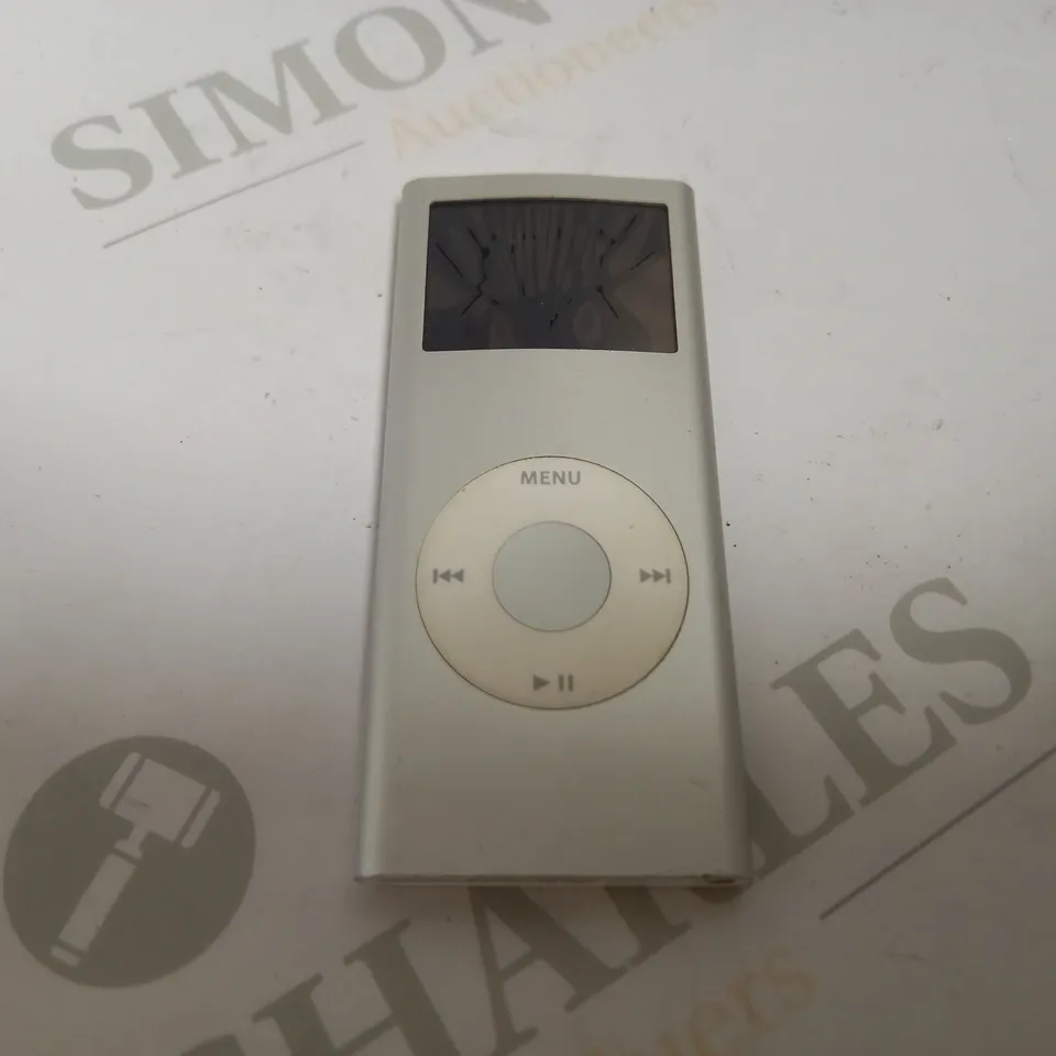 APPLE IPOD NANO 2ND GEN