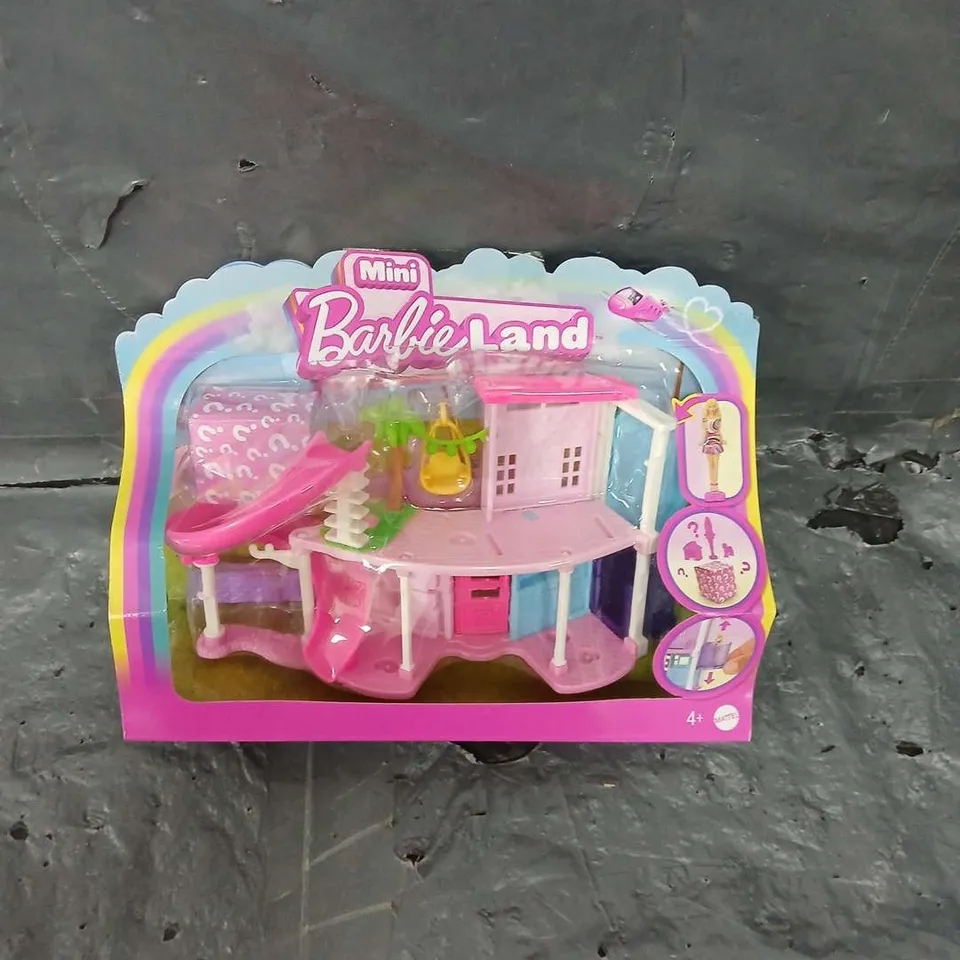 BARBIELAND DREAMHOUSE 