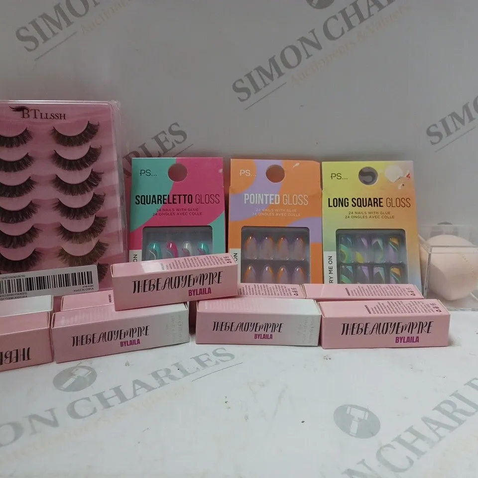 APPROXIMATELY 15 ASSORTED MAKEUP & BEAUTY ITEMS TO INCLUDE THEBEAUTYEMPIRE BY LAILA LIP OILS, IMPORA KABUKI BRUSH, FAKES EYELASHES, ETC