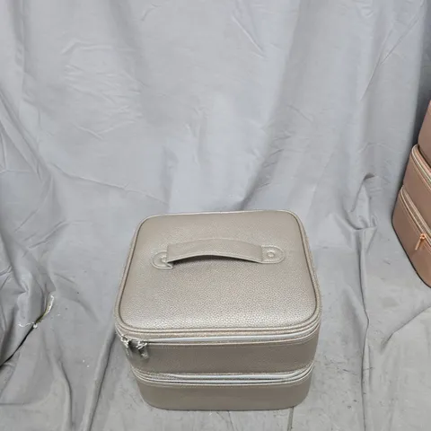 JEWELLERY ORGANIZER BAG