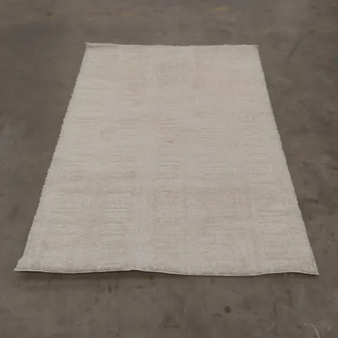 QUALITY DESIGNER AREA RUG - APPROXIMATELY 170 x 117cm