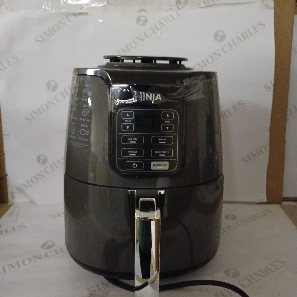 NINJA 3.8L AIR FRYER 