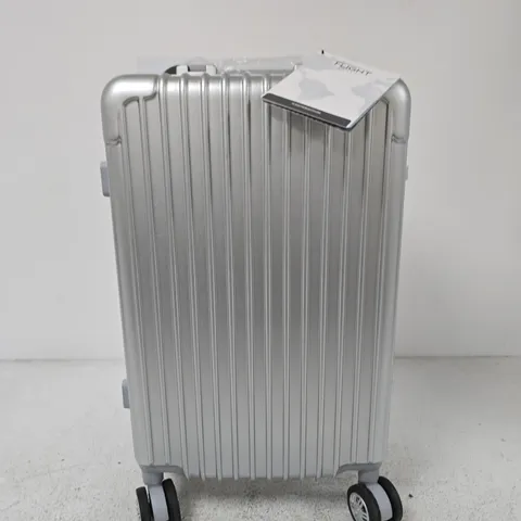 ALUMINIUM HARD-SHELL CABIN SUITCASE WITH FOUR SPINNER WHEELS 