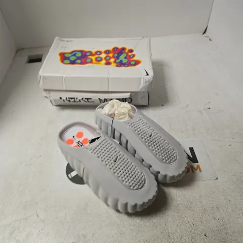 NIKE SLIP-ON SNEAKERS, GREY, PERFORATED UPPER – DESIGNED IN OREGON UK 11