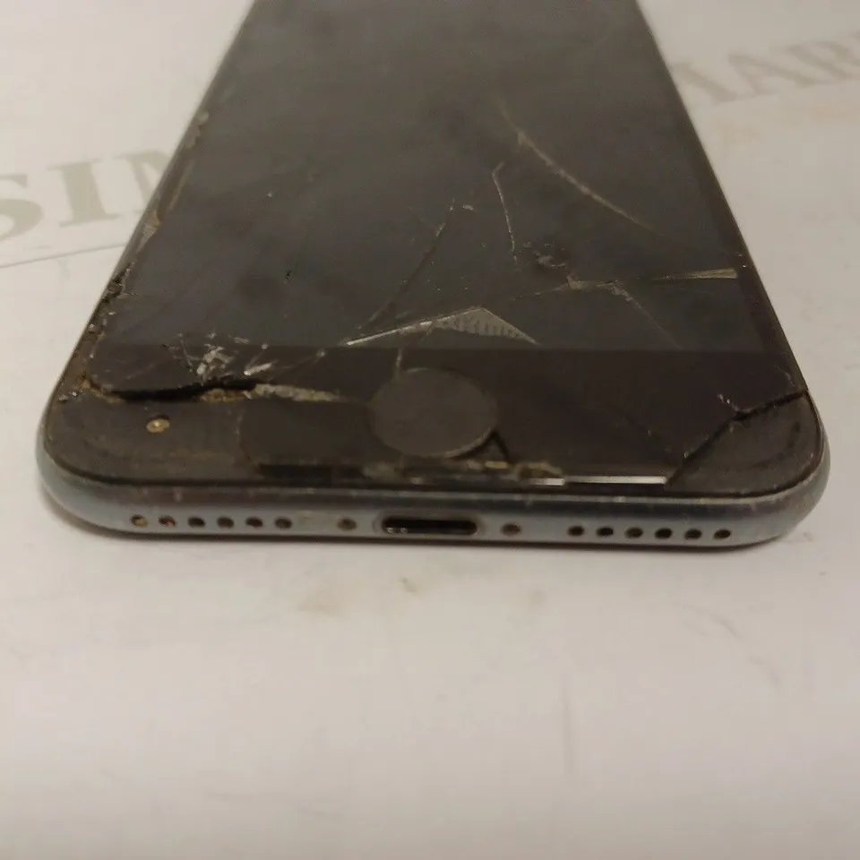 APPLE IPHONE MOBILE PHONE