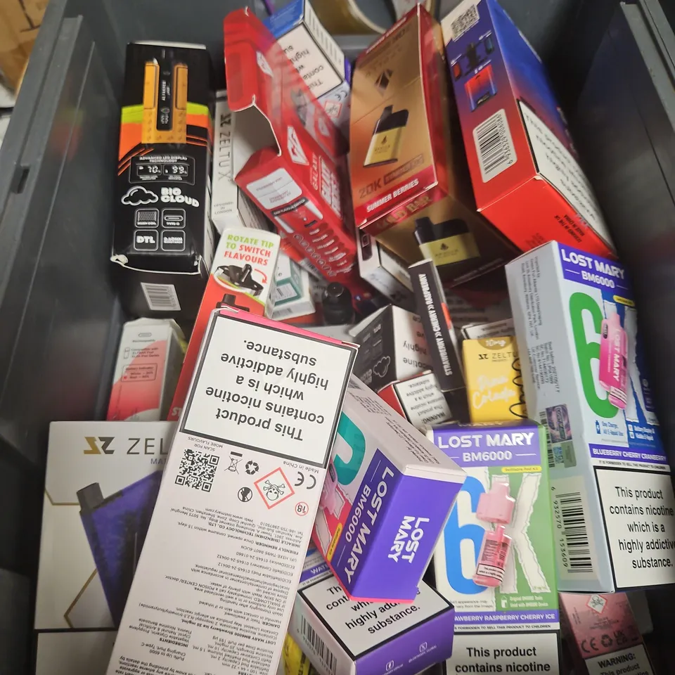 LOT OF APPROXIMATELY 20 ASSORTED ELECTRONIC CIGARETTE ITEMS TO INCLUDE HAYATI PRO MAX WITH PODS, ELFBAR 4-IN-1 PODS AND LOST MARY REFILLED PODS