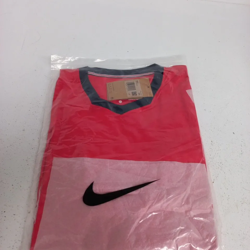 BAGGED ENGLAND FC AWAY JERSEY - SIZE 2XL