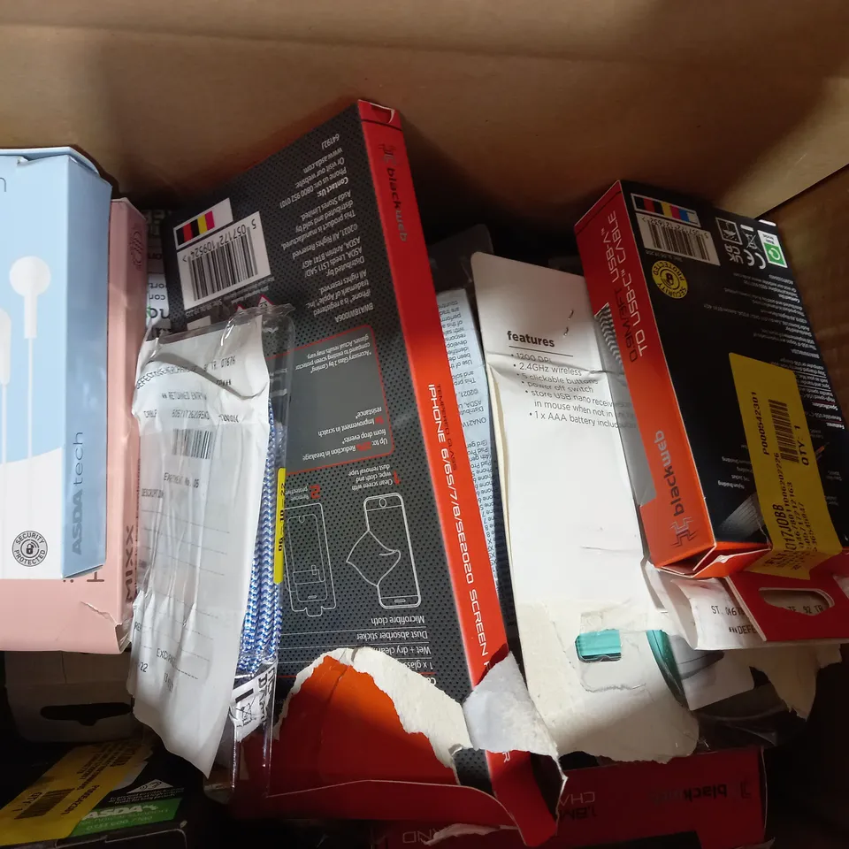 LOT OF APPROXIMATELY 20 ASSORTED HOUSEHOLD ITEMS TO INCLUDE BLACKWEB SYNC AND CHARGE CABLE, MIXX PLAY WIRELESS HEADPHONES, BLACKWEB MICRO USB TO USB-A CABLE, ETC