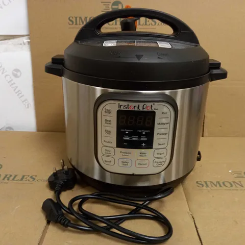 INSTANT POT DUO SMART PRESSURE COOKER