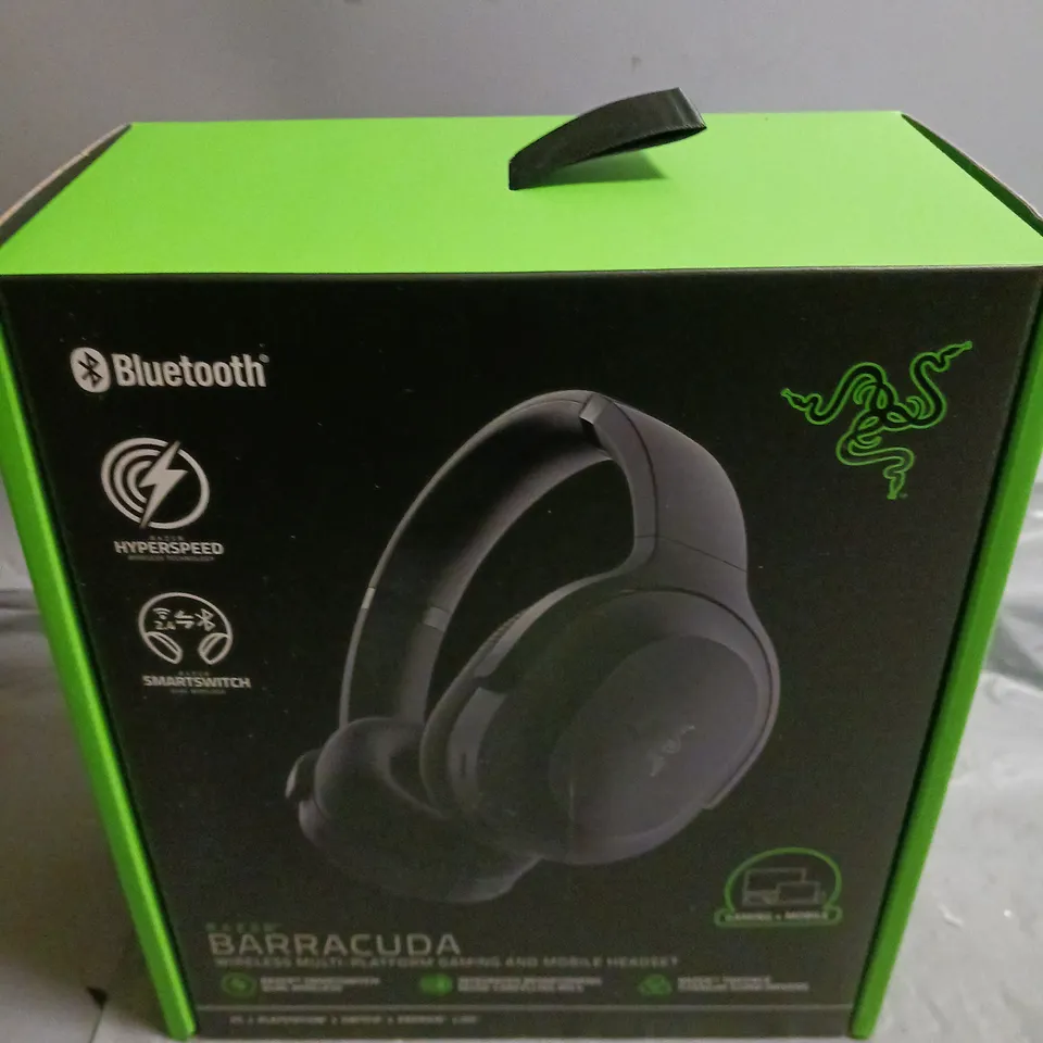 BOXED AND SEALED RAZER BARRACUDA GAMING HEADSET