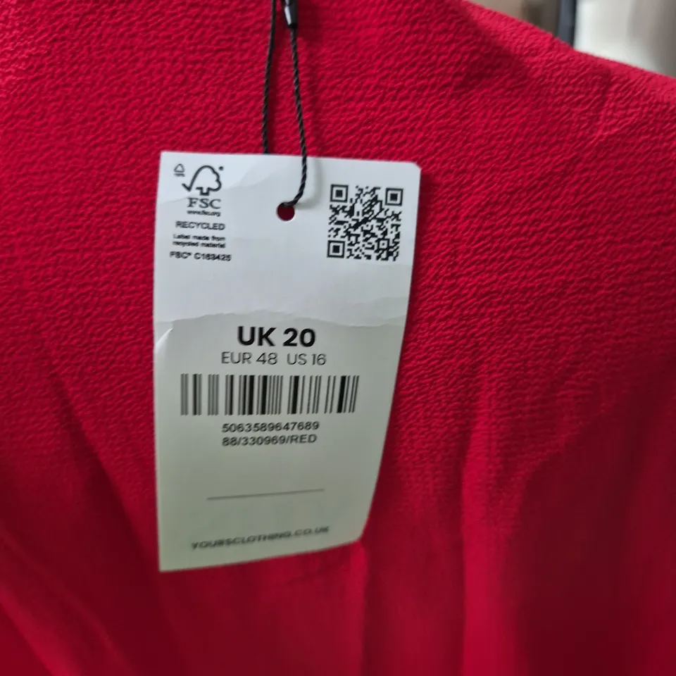 YOURS CLOTHING RED SLEEVELESS TUNIC VEST – UK 20 (EUR 48, US 16)