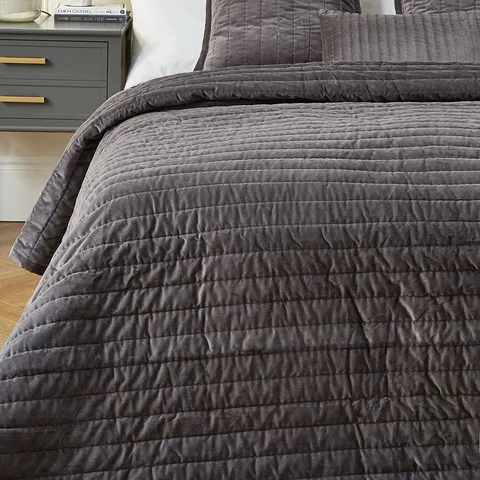 VERY HOME COTTON VELVET STITCH EMBROIDERED BEDSPREAD