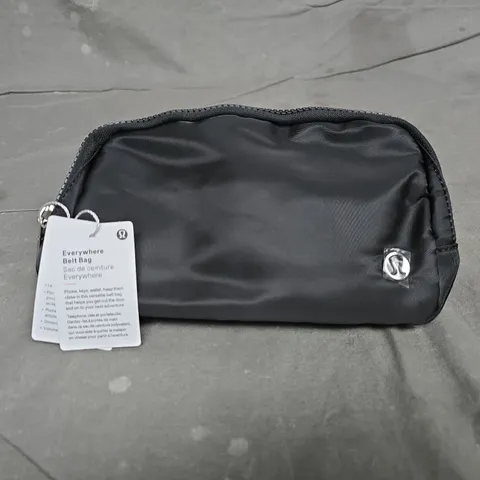 LULULEMON EVERYWHERE BELT BAG – BLACK, ONE SIZE
