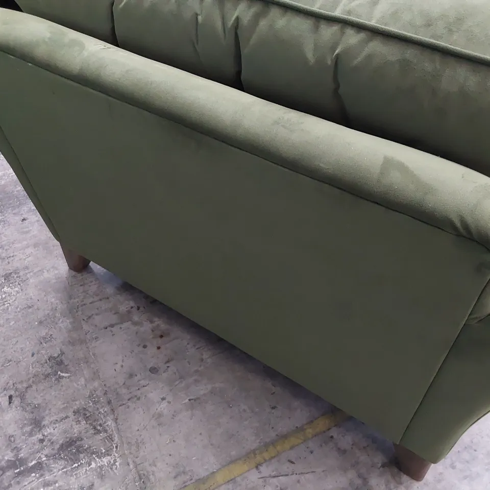 QUALITY BRITISH DESIGNER LOUNGE Co. SNUGGLER CHAIR GREEN PLUSH FABRIC 