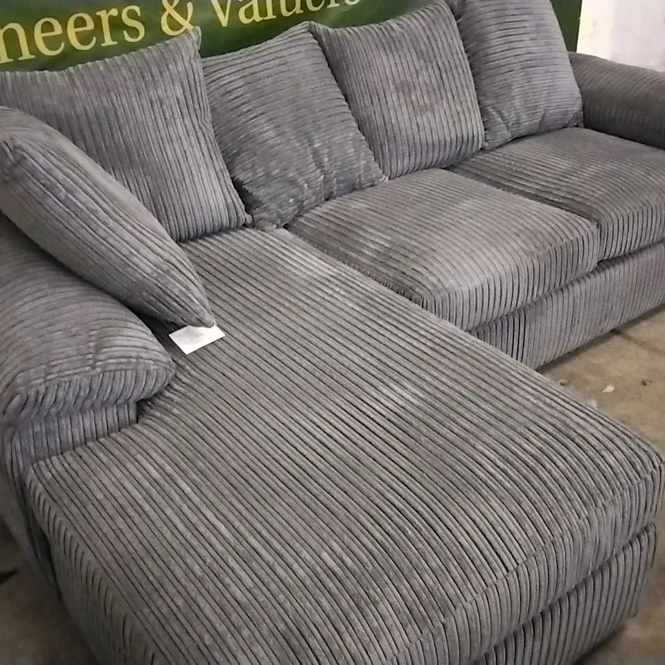 QUALITY DESIGNER CHARCOAL GREY FABRIC L SHAPED CORNER SOFA GROUP WITH SCATTERBACK CUSHIONS
