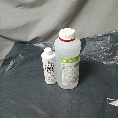 APPROXIMATELY 15 ASSORTED ITEMS TO INCLUDE CUTTING BOARD SOAP, ETHYL ACETATE ETC