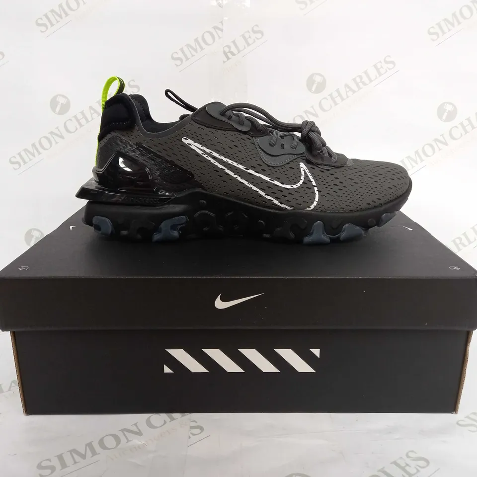 NIKE REACT VISION IN BLACK - UK 10