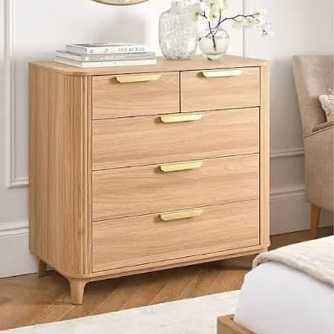 BOXED CARINA 2+3 CHEST OF DRAWERS IN OAK (2 BOXES)