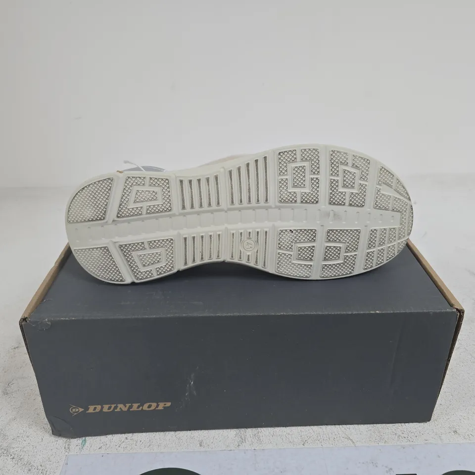 DUNLOP WOMEN'S SANDALS WITH METALLIC SILVER & TAN STRAPS SIZE 41 BOXED