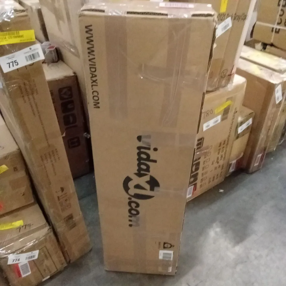 BOXED SOLID 2OOD BE FRAME /SIZE UNSPECIFIED 