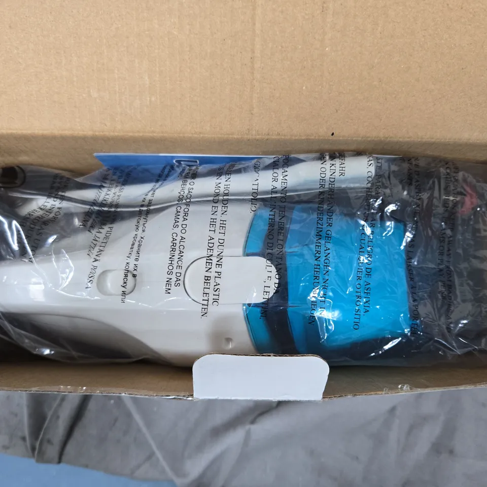 BOXED 12V CAR VACUUM CLEANER