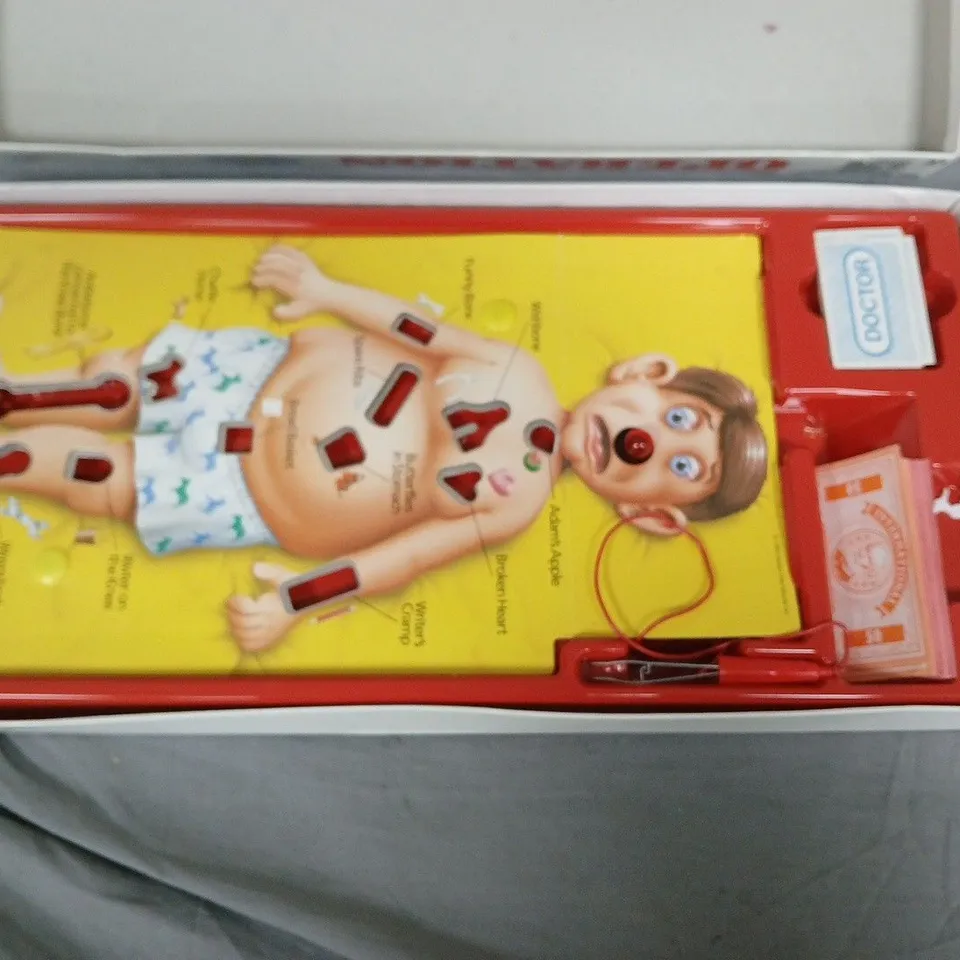 OPERATION ELECTRONIC BOARD GAME – MILTON BRADLEY (MB)