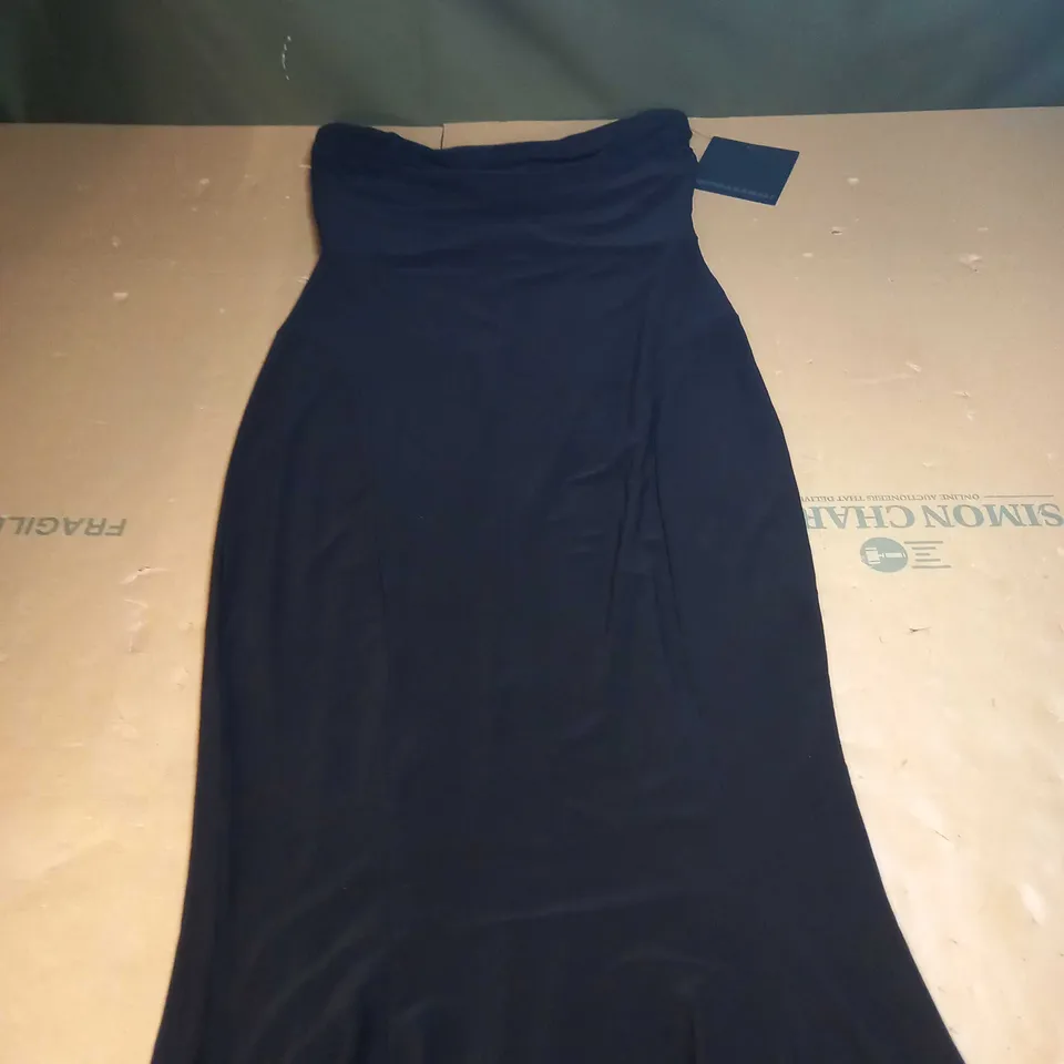 STRAPLESS FISHTAIL DRESS SIZE S