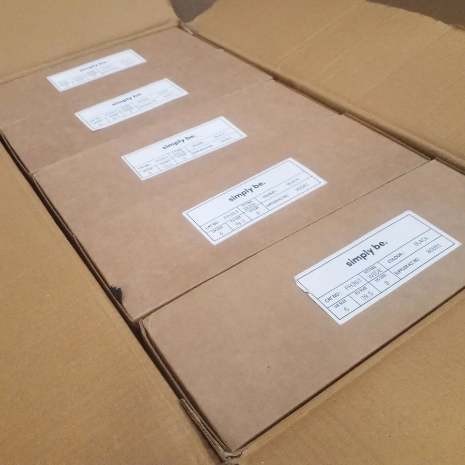BOX CONTAINING APPROXIMATELY 5 PAIRS OF BRAND NEW SIMPLY BE BLACK BREENER WIDE LEATHER BOOTS - SIZE 6