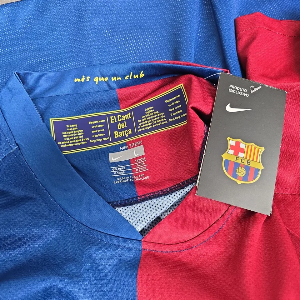 FC BARCELONA NIKE UNICEF HOME FOOTBALL SHIRT – SIZE L (08/09)