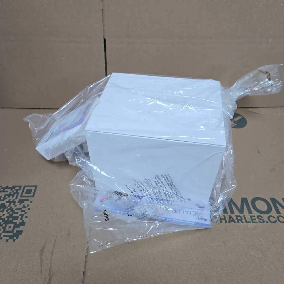 SHARK FACIALPRO GLOW & DEPUFFI SPA BLUE