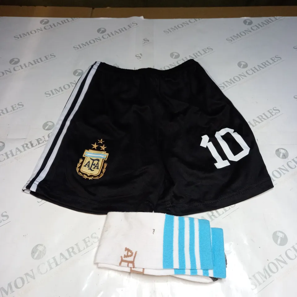 ARGENTINA FC FULL KIT WITH MESSI 10 ON THE BACK SIZE 24
