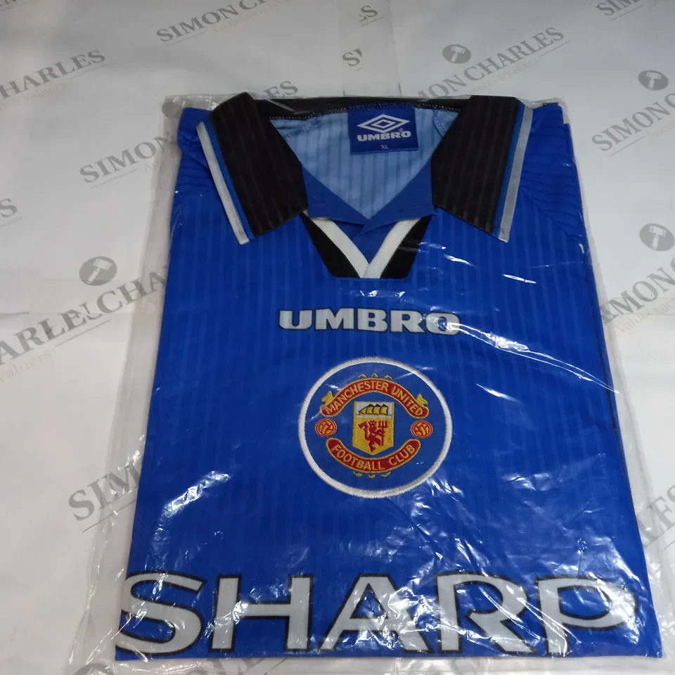 MANCHESTER UNITED THIRD SHIRT 1996-98 '12 SCHOLES' - XL