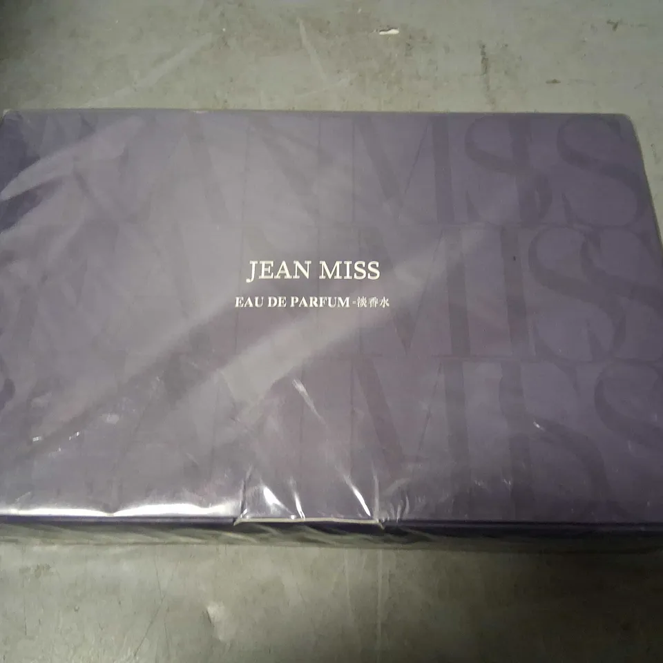 BOXED JEAN MISS EAU DE PARFUM SET