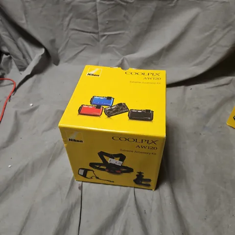 NIKON COOLPIX AW120 EXTREME ACCESSORY KIT