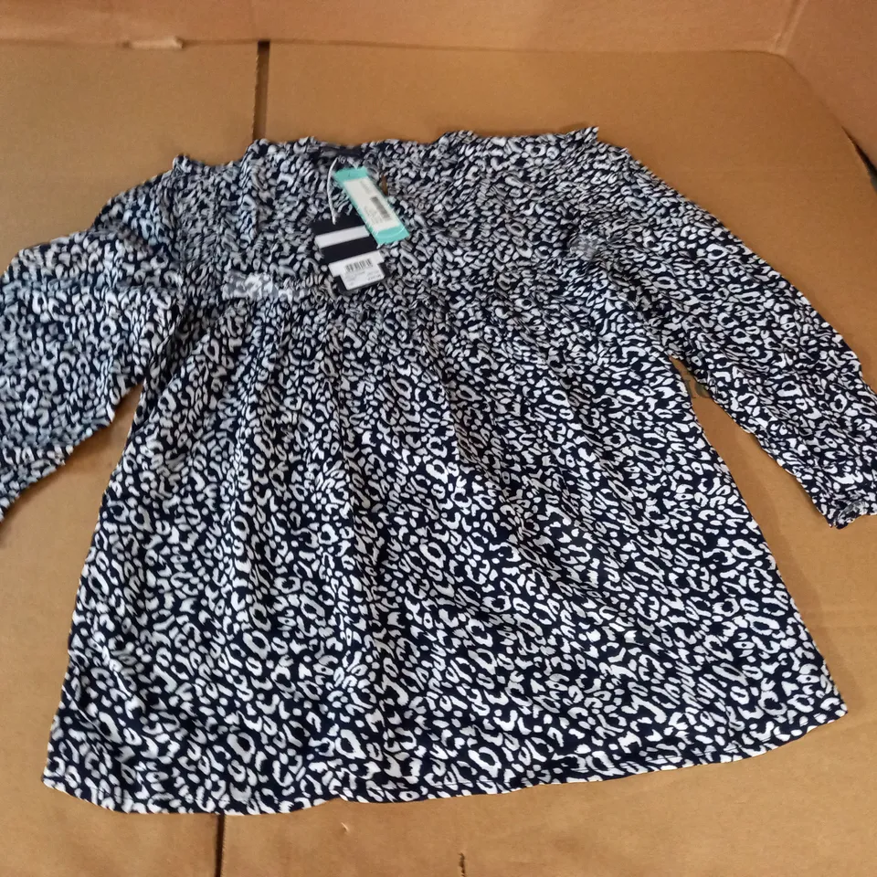 CREW CLOTHING MOLLY BLOUSE IN ANIMAL - 10