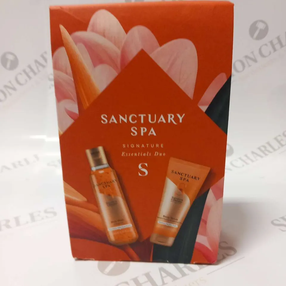BOXED SANCTUARY SPA SIGNATURE ESSENTIALS DUO GIFT SET