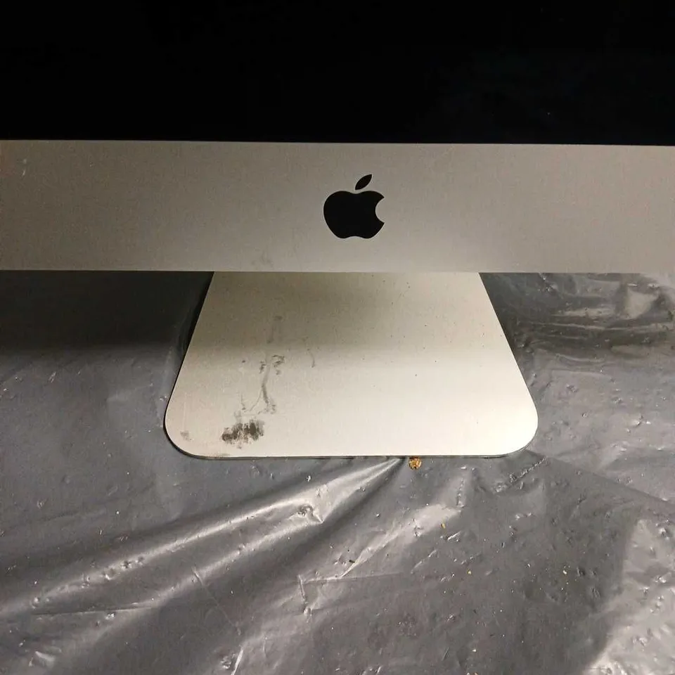 APPLE IMAC 14