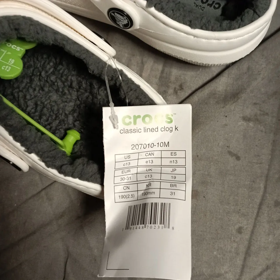 CROCS CLASSIC LINED CLOG – WHITE KIDS 13