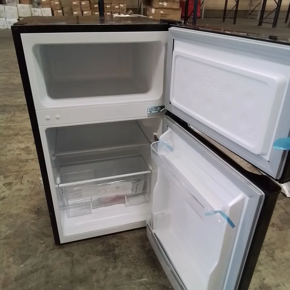 RUSSELL HOBBS 48CM WIDE UNDER COUNTER FREESTANDING FRIDGE FREEZER IN BLACK -COLLECTION ONLY-