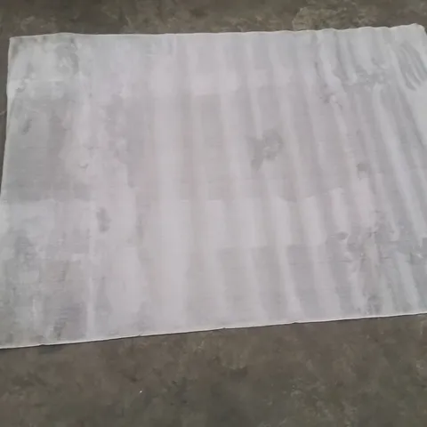 QUALITY DESIGNER AREA RUG - APPROXIMATELY 160X115CM