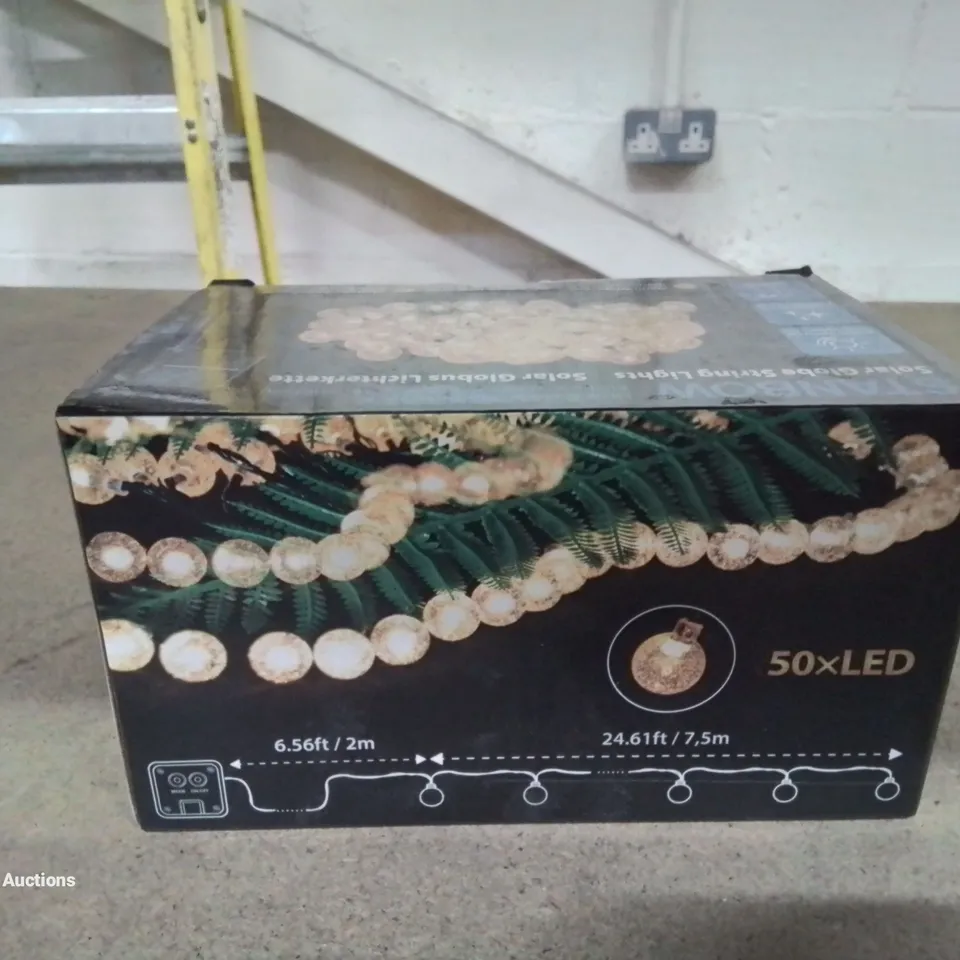 BOXED 50 LED SOLAR POWERED GLOBE STRING LIGHTS 