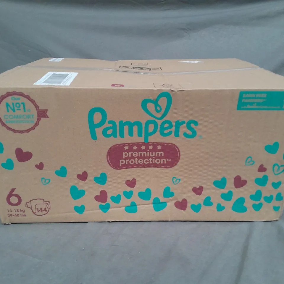 BOXED PAMPERS NAPPIES - SIZE 6 - X144