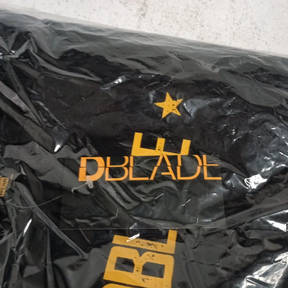 DBLADE NAVY ROUND-NECK SWEATSHIRT – UK SIZE S