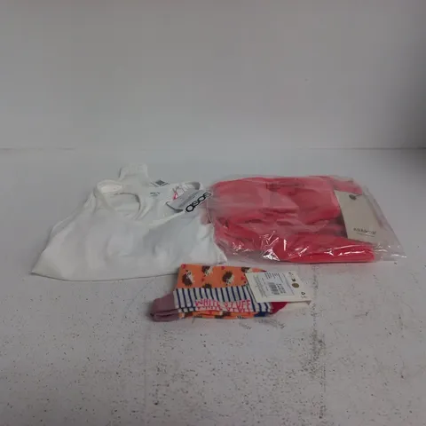 BOX OF APPROXIMATELY 25 ASSORTED CLOTHING ITEMS TO INCLUDE WHITE STUFF, ANAMOR, ASOS ETC