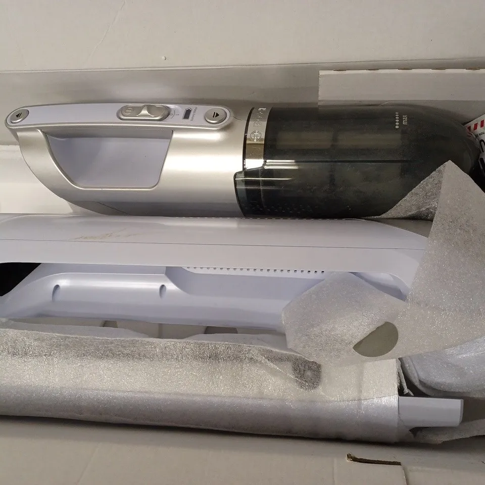 MIELE TRIFLEX HX1 VACUUM CLEANER