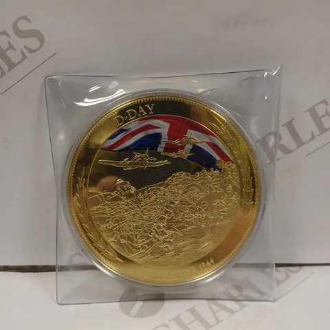 D-DAY LARGE CU GOLD-PLATED 6 JUNE 1944 COMMEMORATIVE COIN