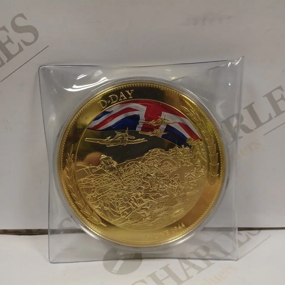 D-DAY LARGE CU GOLD-PLATED 6 JUNE 1944 COMMEMORATIVE COIN 