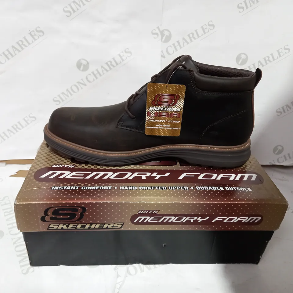 BOXED PAIR OF SKECHERS MENS CHOCOLATE LEATHER BOOTS  - SIZE 12